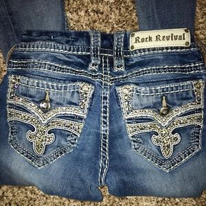 Rock Revival Jeans 👖
